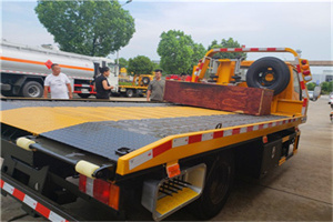 江孜附近拖车电话号码服务